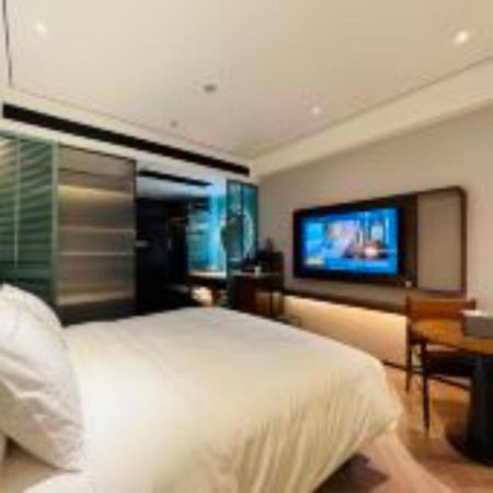 Hangzhou West Lake Milan Hotel - Ten Minutes Walk To The West Lake Экстерьер фото